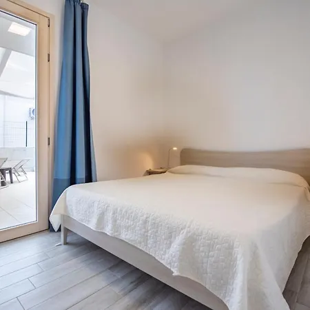 House Cecilia - Fronte Mare Holiday home